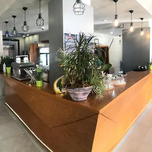 3* Hotel Aulona