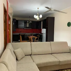  Casa vacanze Shtepi Me Qera